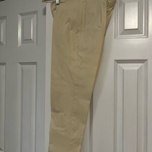 Elegant Tan Women's Cropped Pants